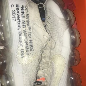 Off white vapormax 2.0